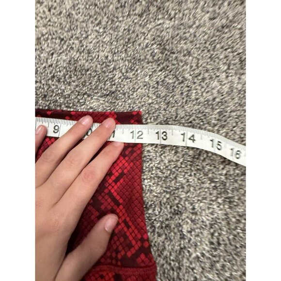 Lululemon Wunder Under Pant (Hi-Rise) *Full-On Luon Ziggy Snake Red Tid SZ 6 EUC - Picture 4 of 6